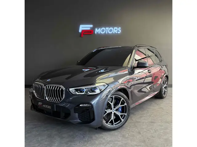 Carro BMW X5 2022 xDrive45e M Sport 3.0 Híbrido (Aut)