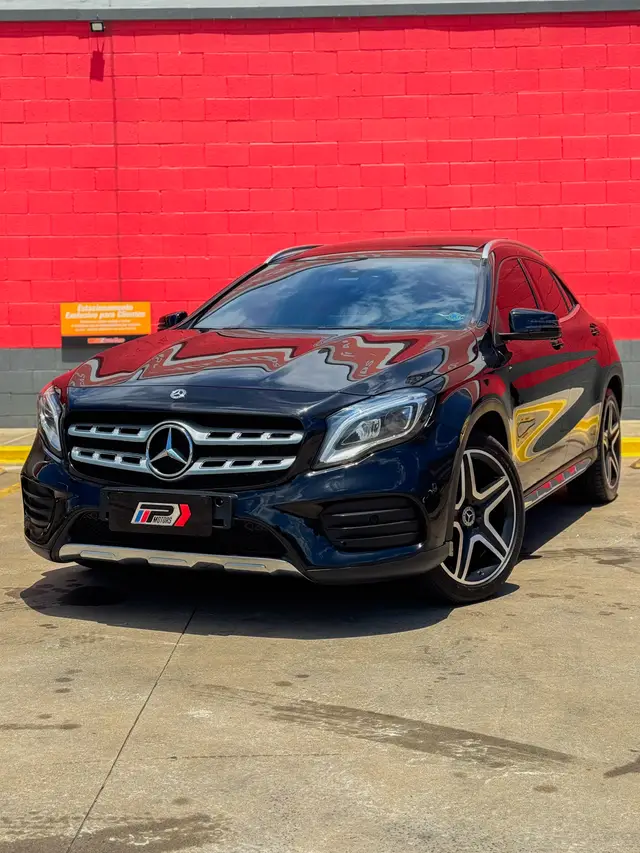 Carro Mercedes-Benz GLA 250  2018 GLA 250 Sport 2.0 TB 16V 4x2  211cv Aut.