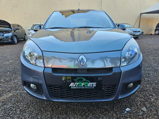 Carro Renault Sandero 2014 Expression 1.0 16V (flex)