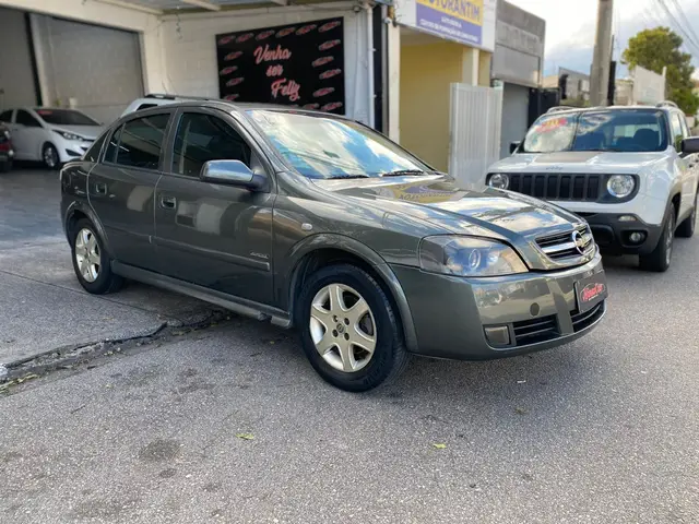 Carro Chevrolet Astra Hatch 2009 Advantage 2.0 (Flex)