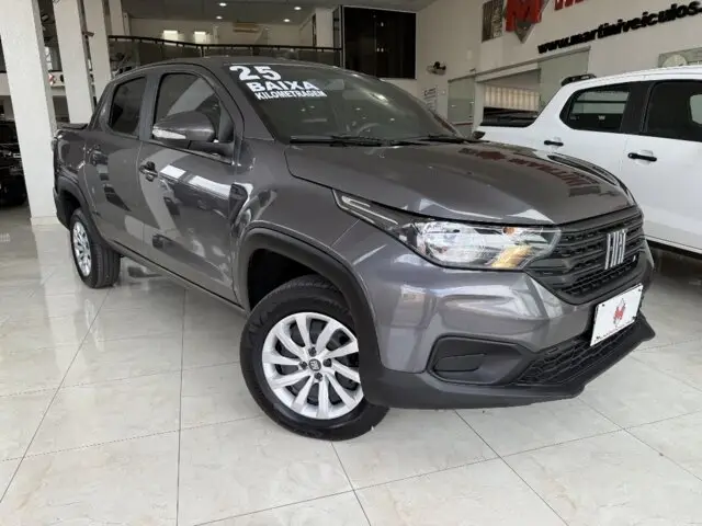 Carro Fiat Strada 2025 Volcano 1.3 Flex 8V CD Aut.