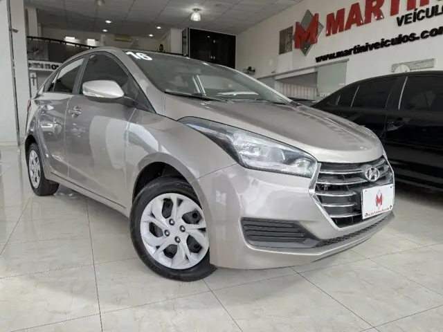 Carro Hyundai HB20S 2016 1.6 Comfort Plus (Flex)