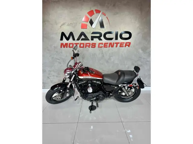 Moto Harley-Davidson Sportster 1200 2013 Custom