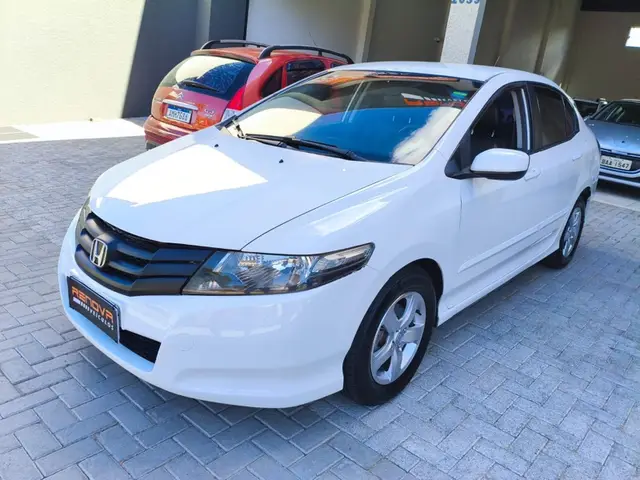 Carro Honda City 2011 LX 1.5 16V (flex)
