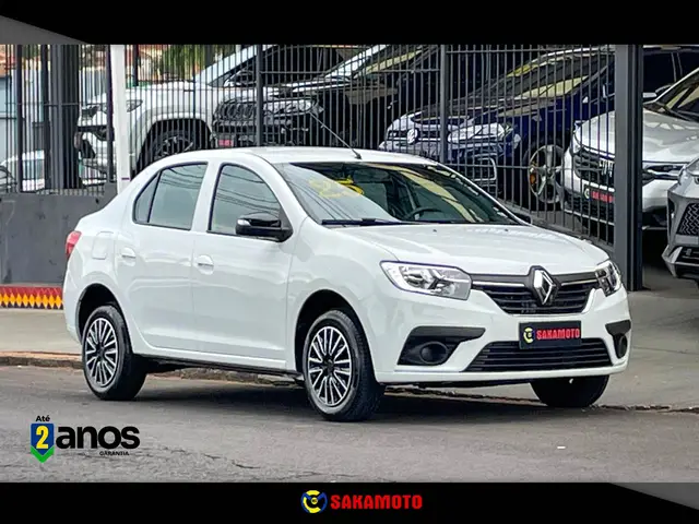 Carro Renault Logan 2025 Zen 1.0