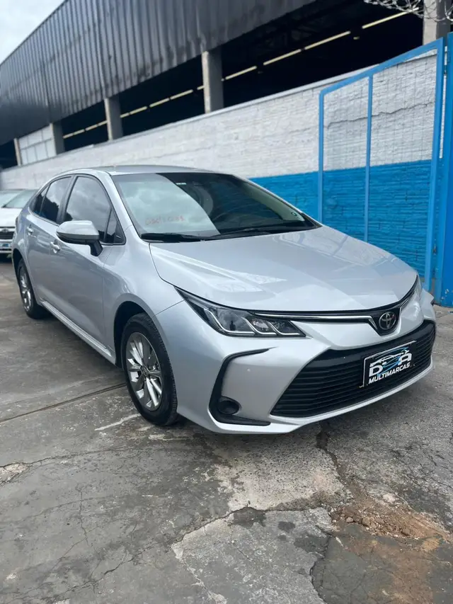 Carro Toyota Corolla 2023 GLi 2.0 Flex