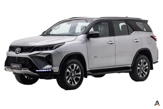 Carro Toyota SW4 2025 Diamond  2.8 Turbodiesel 4x4 (Aut.)