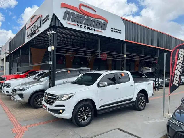 Carro Chevrolet S10 Cabine Dupla 2019 S10 2.5 ECOTEC SIDI LTZ 4WD (Cabine Dupla) (Aut)