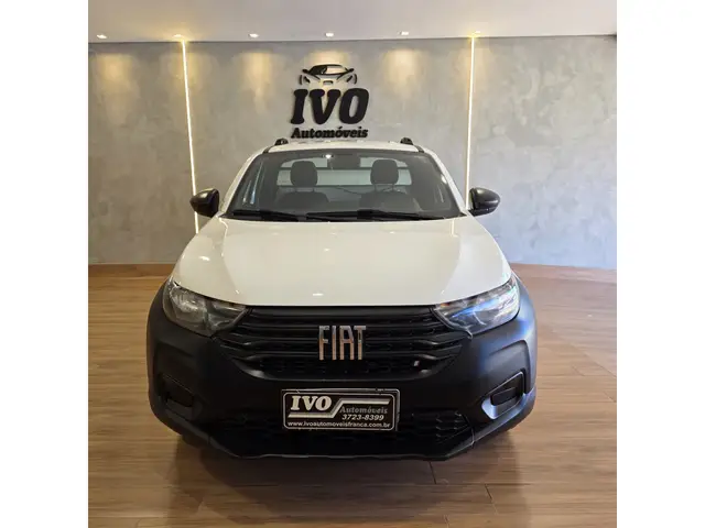 Carro Fiat Strada 2023 Endurance 1.4 Cabine Plus (Flex)