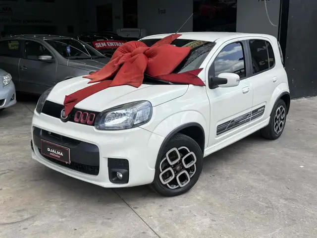 Carro Fiat Uno 2015 Sporting 1.4 8V (Flex) 4p