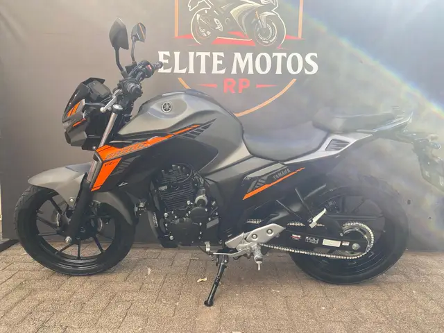Moto Yamaha Fazer FZ25 2025 Connected
