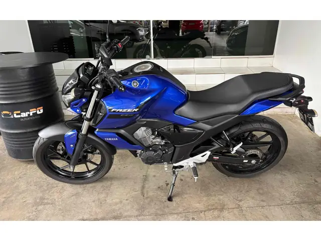 Moto Yamaha Fazer FZ15 2024 ABS