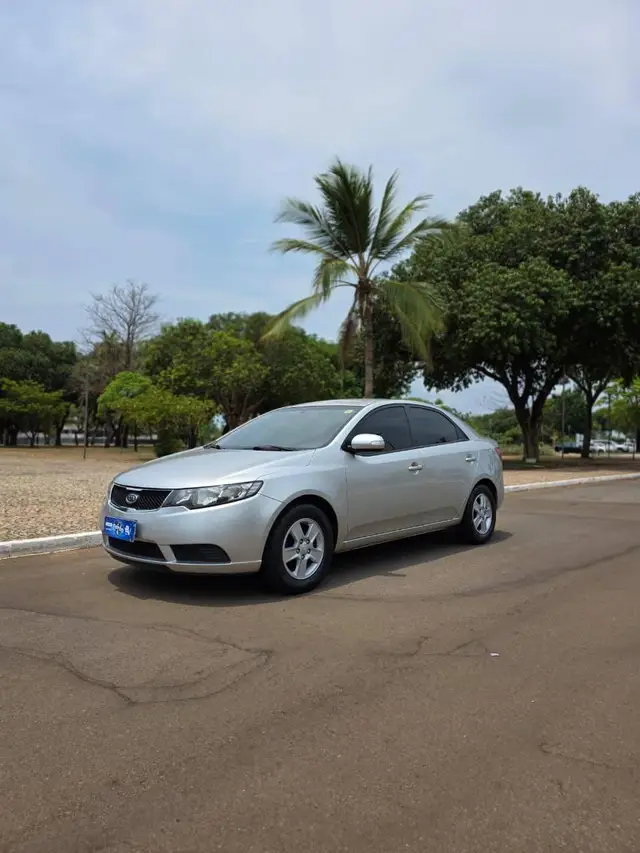 Carro Kia Cerato 2011 EX 1.6 16V ABS