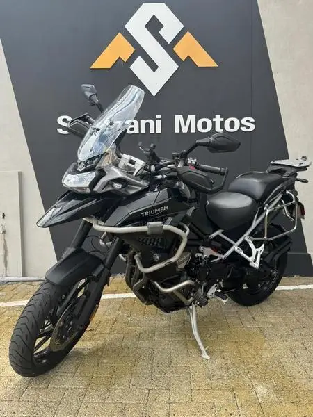Moto Triumph Tiger 1200 2023 GT Explorer