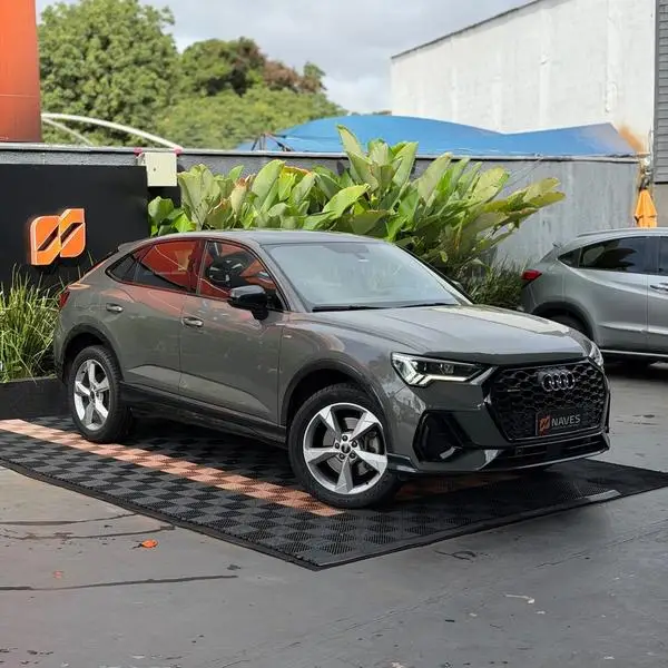 Carro Audi Q3 2022 Performance 2.0 TFSI Tiptr. Quattro