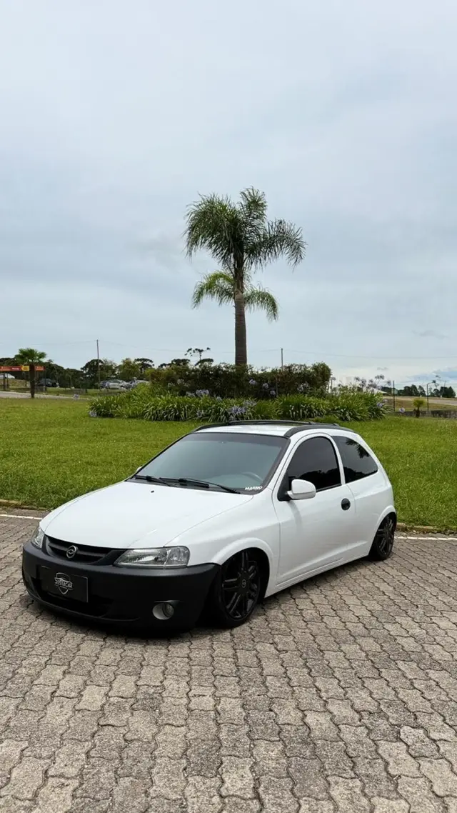 Carro Chevrolet Celta 2005 Life 1.0 VHC 2p