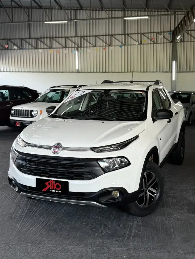 Carro Fiat Toro 2017 Freedom 2.0 diesel MT6 4x2