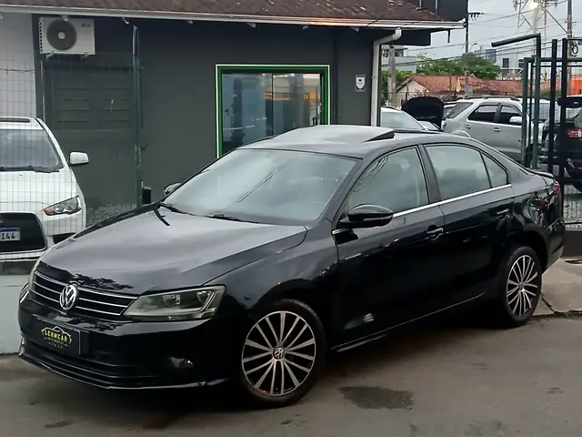 Carro Volkswagen Jetta 2017 2.0 TSI Highline Tiptronic