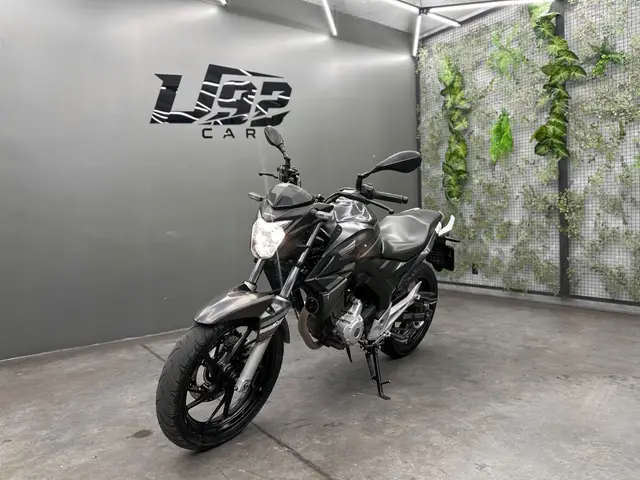 Moto Honda CB 250F Twister 2022 250F (ABS)