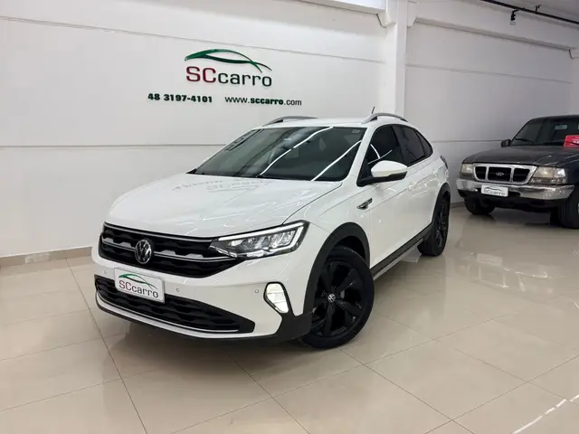 Carro Volkswagen Nivus 2023 Highline 200 TSI