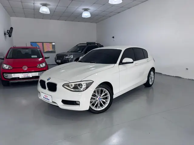 Carro BMW 118i 2015 118i 1.6