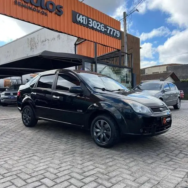 Carro Ford Fiesta Sedan 2009 1.6 (Flex)