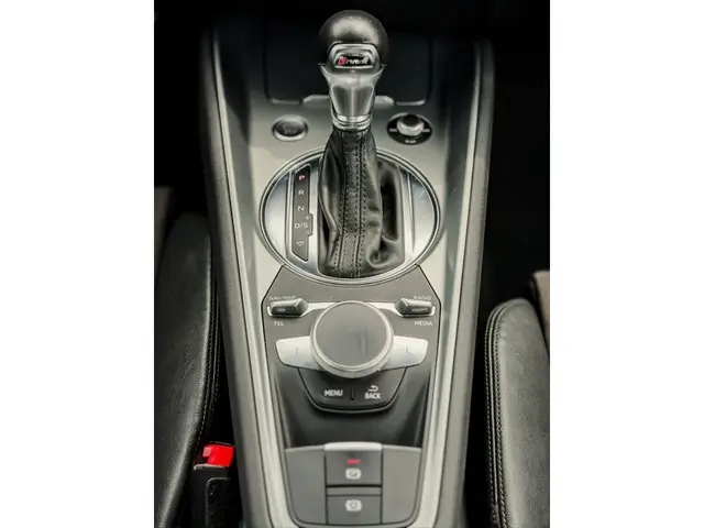 Carro Audi TT 2016 2.0 TFSI Ambition S Tronic