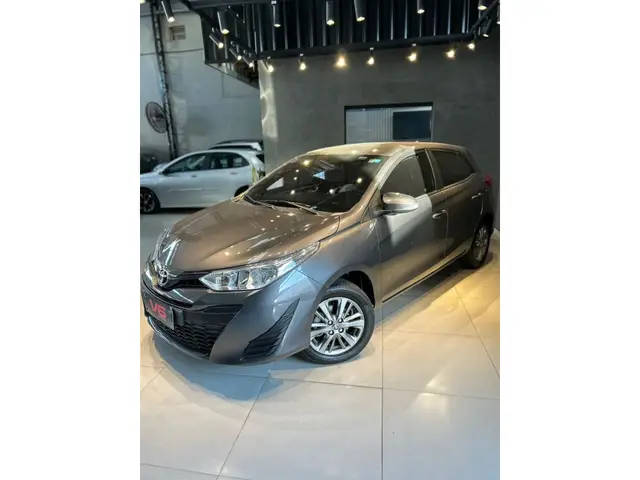 Carro Toyota Yaris 2022 1.3 XL Live CVT (Flex)