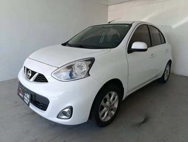 Carro Nissan March 2016 1.0 12V SV (Flex)