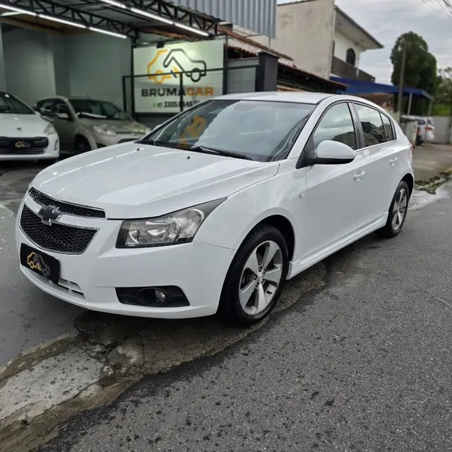 Carro Chevrolet Cruze Sport6 2013 LT 1.8 16V Ecotec (Flex)