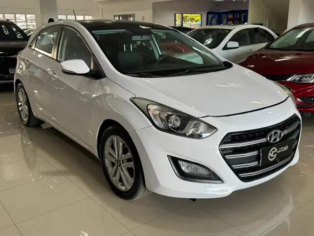 Carro Hyundai i30 2016 I30 1.8 16V MPI (Básico+Teto)