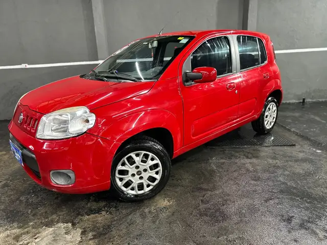 Carro Fiat Uno 2013 Vivace Italia 1.0 8V (Flex) 4p