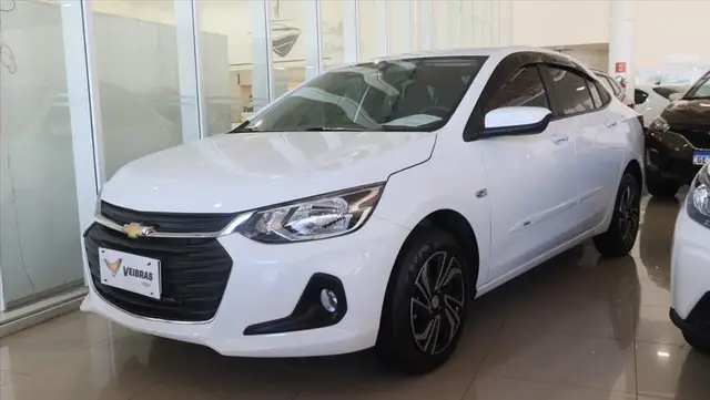 Carro Chevrolet Onix Plus 2025 LT 1.0 Turbo