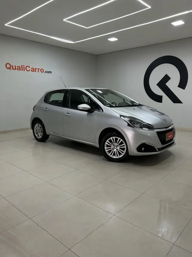 Carro Peugeot 208 2019 Active Pack 1.2 12V (Flex)