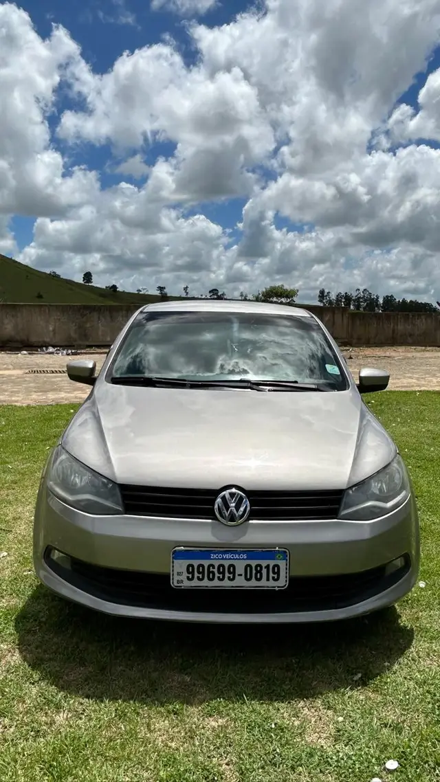 Carro Volkswagen Voyage 2014 1.6 VHT (Flex)