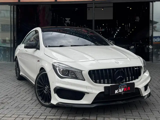 Carro Mercedes-Benz CLA 45 AMG 2015 4Matic DCT