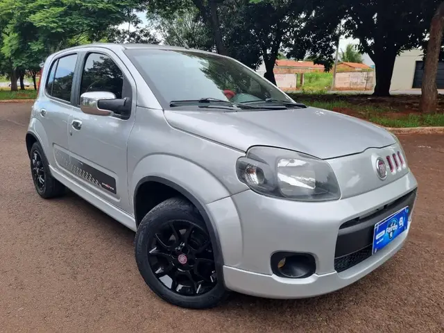 Carro Fiat Uno 2013 Sporting 1.4 8V (Flex) 4p
