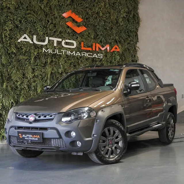 Carro Fiat Strada 2018 Adventure 1.8 16V (Flex) (Cabine Dupla)