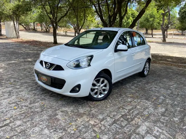 Carro Nissan March 2017 1.6 16V SV CVT (Flex)