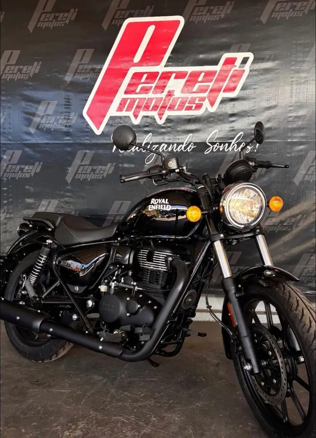 Moto Royal Enfield Meteor 350 2025 Fireball