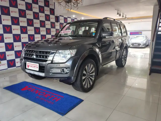 Carro Mitsubishi Pajero Full 2018 3.2 DI-D 5D HPE 4WD