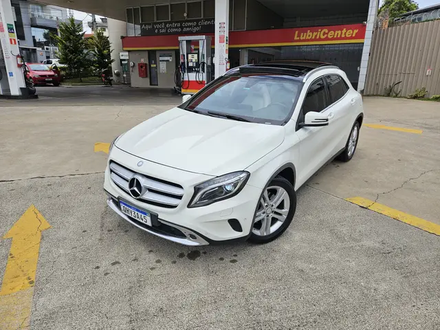 Carro Mercedes-Benz GLA 250  2016 GLA 250 Sport 2.0 TB 16V 4x4 211cv Aut.