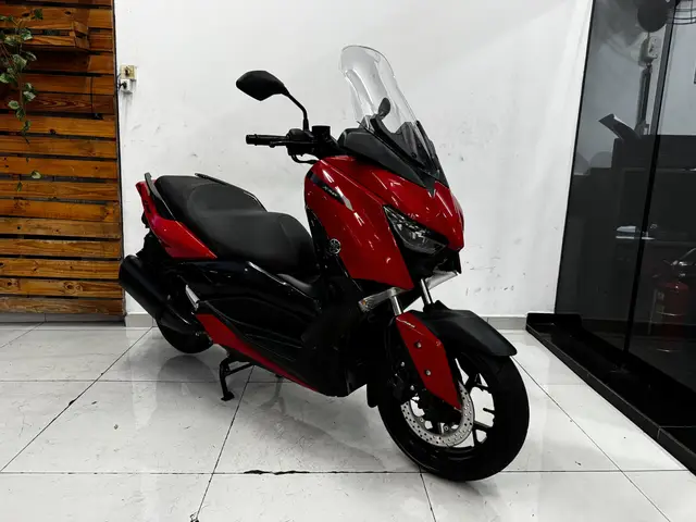 Moto Yamaha XMax 2024 ABS