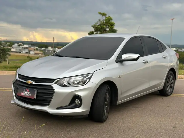 Carro Chevrolet Onix Plus 2020 1.0 LTZ Turbo Flex (Aut)