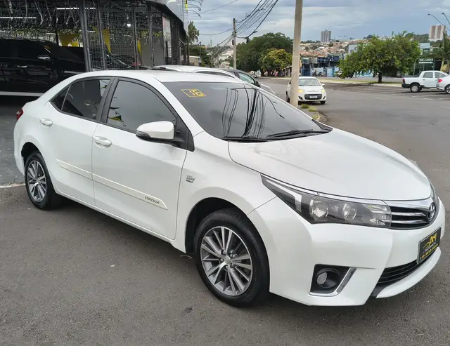Carro Toyota Corolla 2016 2.0 XEi Multi-Drive S (Flex)