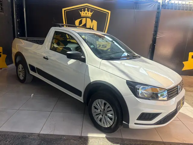 Carro Volkswagen Saveiro 2023 Robust 1.6 MSI CS (Flex)