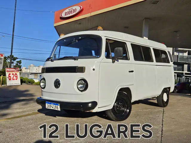 Carro Volkswagen Kombi 2002 Standard Lotação 1.6