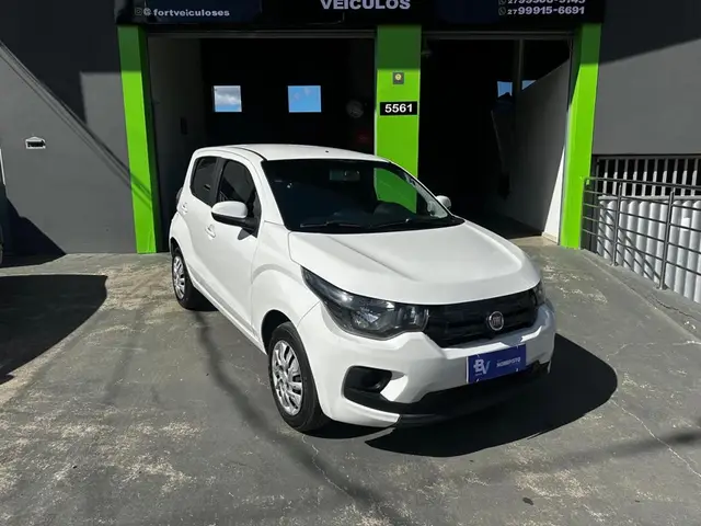 Carro Fiat Mobi 2018 FireFly Drive 1.0 (Flex)