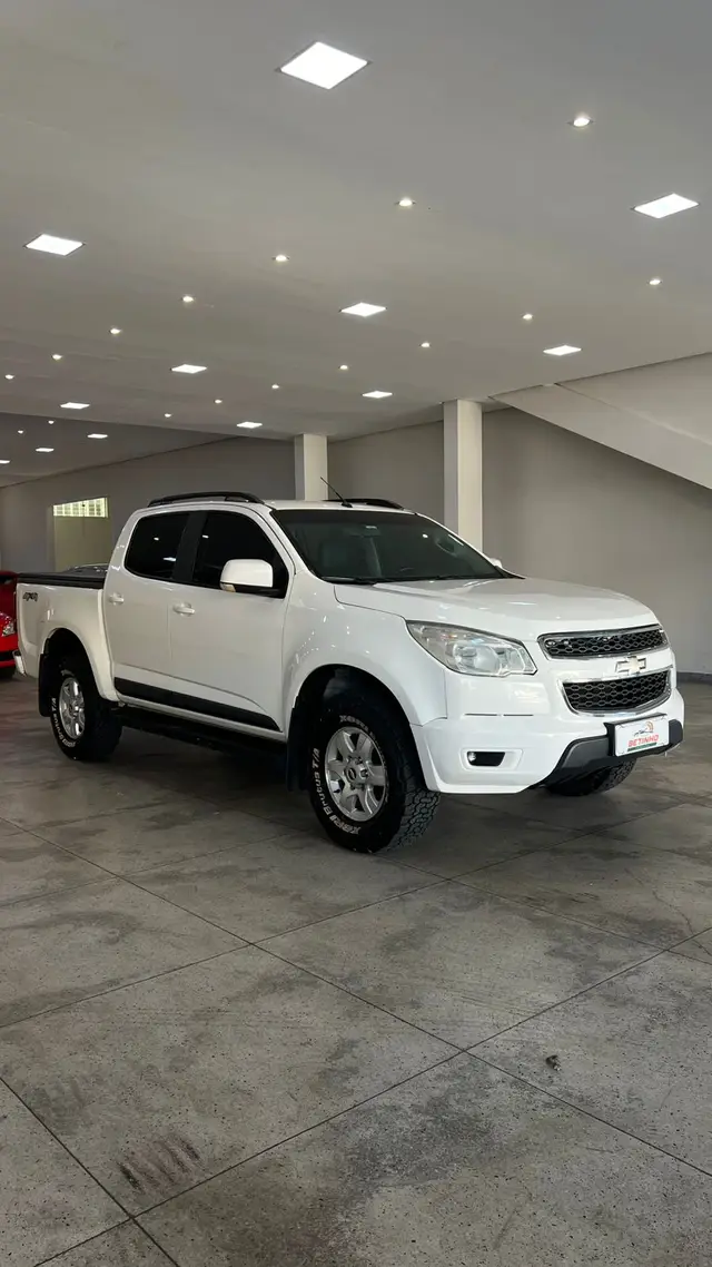 Carro Chevrolet S10 Cabine Dupla 2015 S10 LT 2.5 4x2 (Cab Dupla) (Flex)