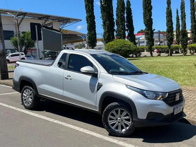 Carro Fiat Strada 2023 Freedom 1.3 CS Plus (Flex)